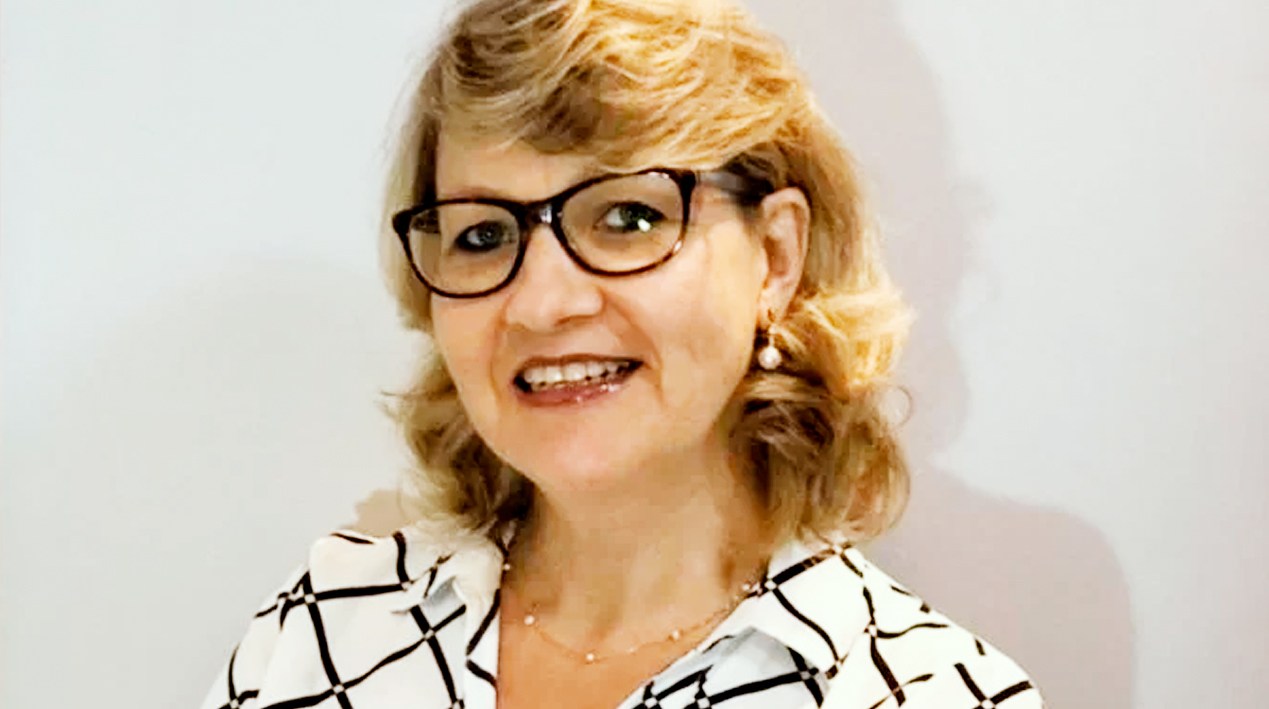 Regina Crestani, psicóloga, diretora escolar e coautora do IDEM